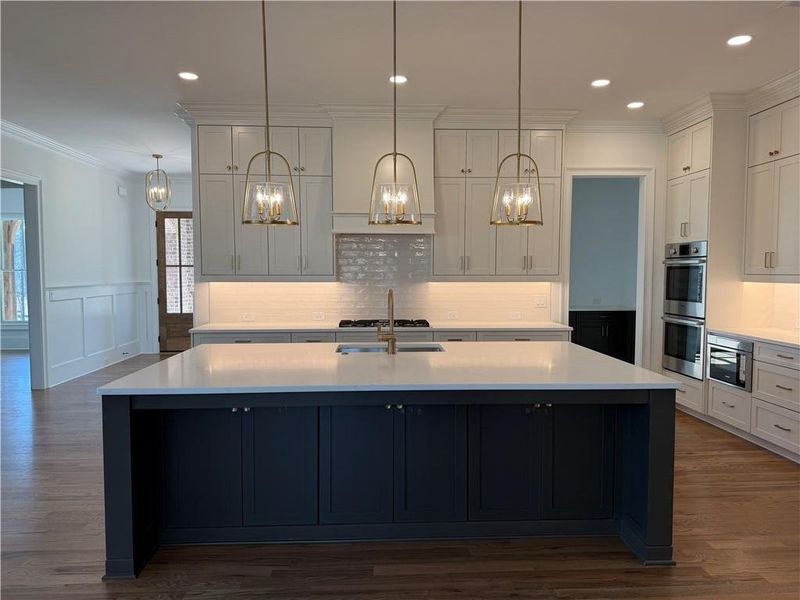 Furnished interior view inside a new home in Woodford, Acworth (Image 8).