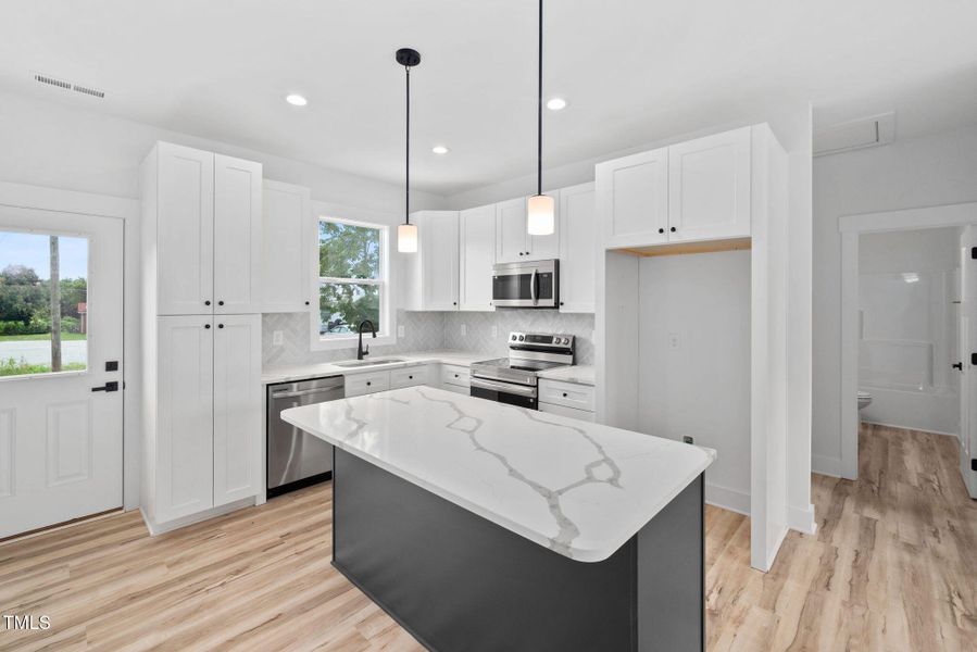 27-web-or-mls-50-southern-village-dr