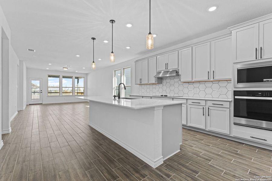 Furnished interior view inside a new home in Lily Springs, Seguin (Image 11).