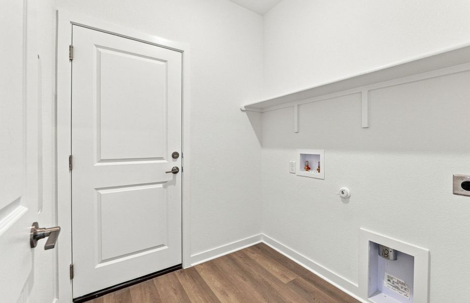 Spacious, unfurnished interior of a new home in Woodside, Georgetown (Image 36).