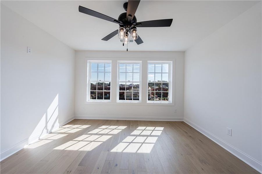 Spacious, unfurnished interior of a new home in , Alpharetta (Image 25).
