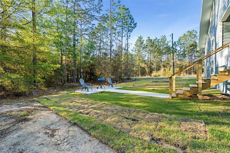 Exterior details and patio area of a home in , Williston (Image 21).