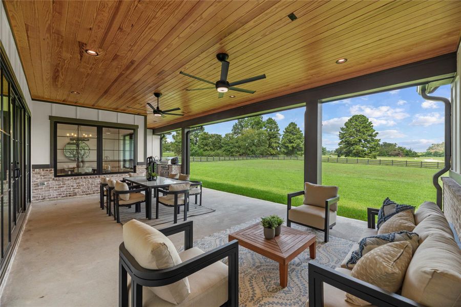 Image 48 of a home in . Image 48 of a home in .