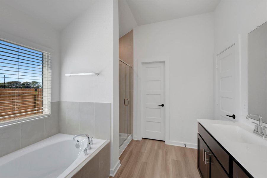 Furnished interior view inside a new home in Wildrye, Waller (Image 7).