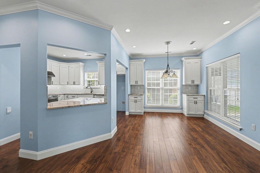 Spacious, unfurnished interior of a new home in , North Charleston (Image 33).