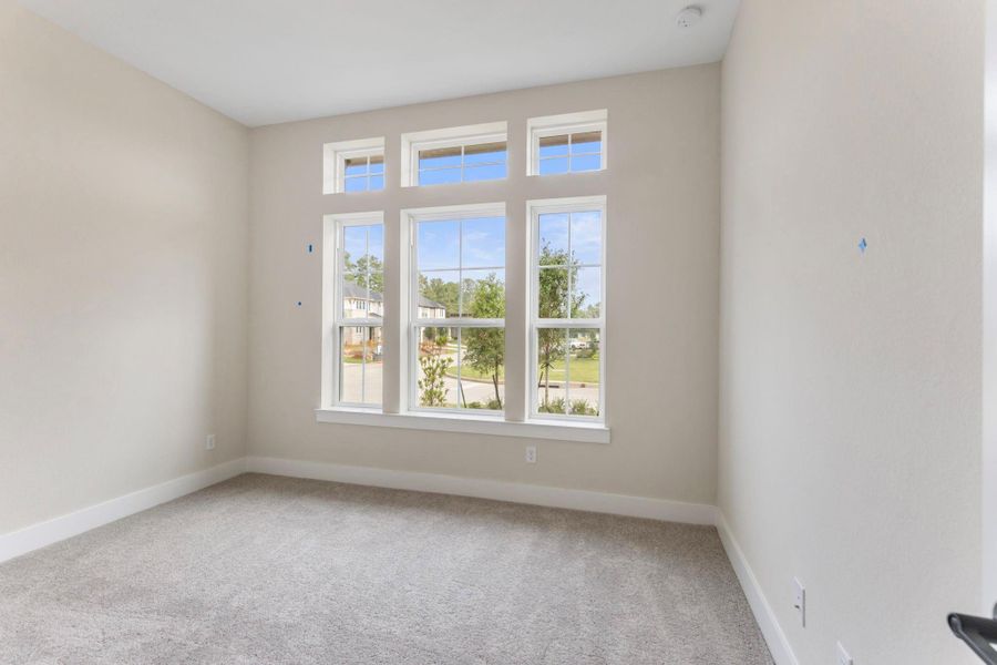 Spacious, unfurnished interior of a new home in , The Woodlands (Image 14).