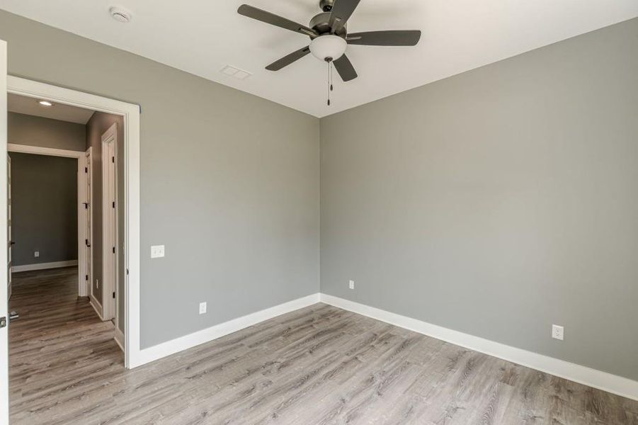 Spacious, unfurnished interior of a new home in , Bremen (Image 22).