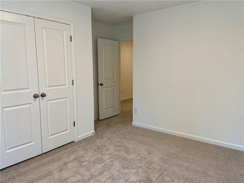 Spacious, unfurnished interior of a new home in Eastlyn Crossing, Flowery Branch (Image 15). Spacious, unfurnished interior of a new home in Eastlyn Crossing, Flowery Branch (Image 15).