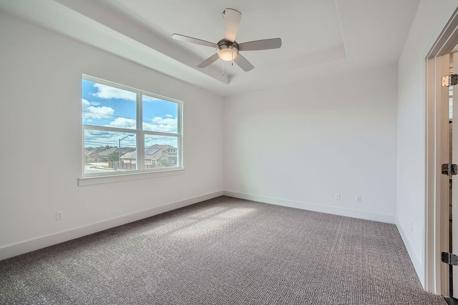 Spacious, unfurnished interior of a new home in Chester Ranch Place, Round Rock (Image 8). Spacious, unfurnished interior of a new home in Chester Ranch Place, Round Rock (Image 8).