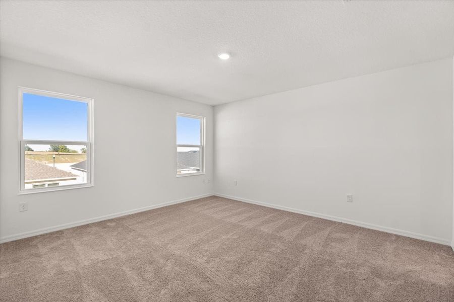 Spacious, unfurnished interior of a new home in Robins Run, Lake Wales (Image 5). Spacious, unfurnished interior of a new home in Robins Run, Lake Wales (Image 5).