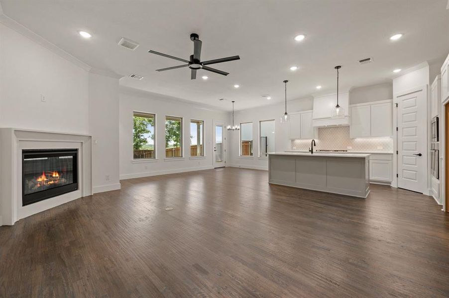 Spacious, unfurnished interior of a new home in Parks of Aledo, Aledo (Image 22).