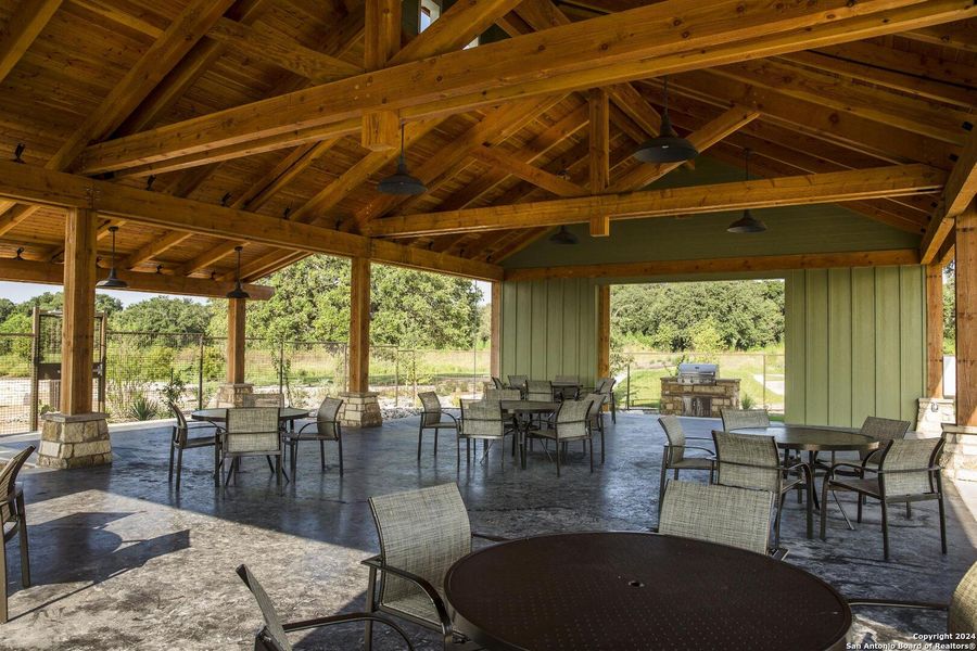 Community amenities in The Crossvine, Schertz (Image 5).