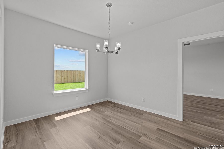 Spacious, unfurnished interior of a new home in Weltner Farms 50’s, New Braunfels (Image 23).