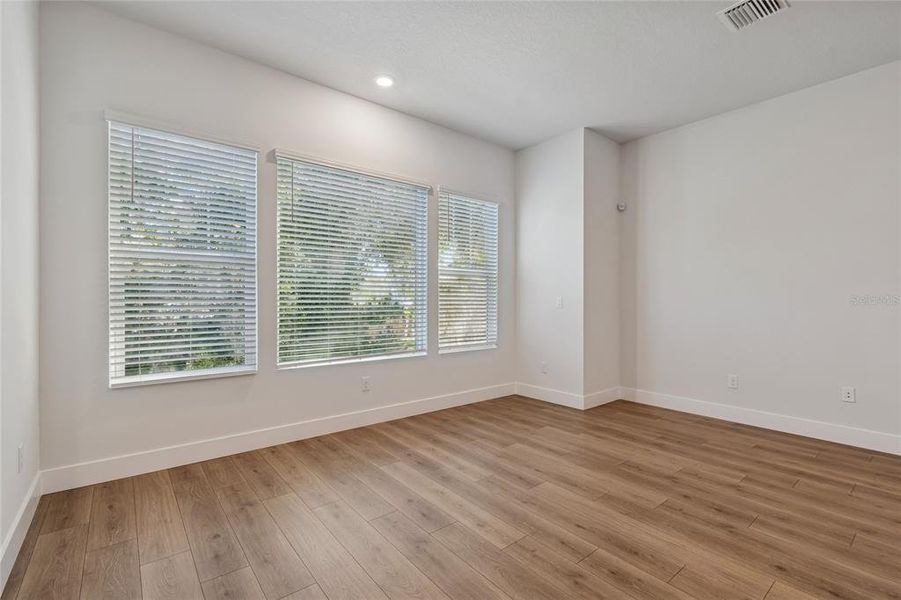 Spacious, unfurnished interior of a new home in Apex at Seminole Heights, Tampa (Image 21). Spacious, unfurnished interior of a new home in Apex at Seminole Heights, Tampa (Image 21).