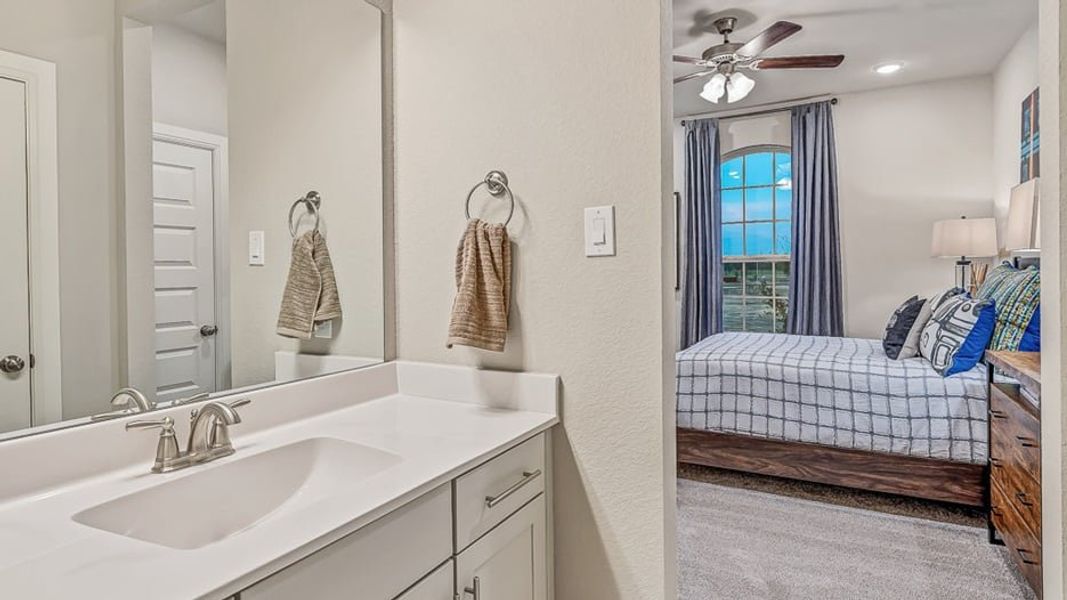 Image 11 of a home in Bridge Creek 60s.