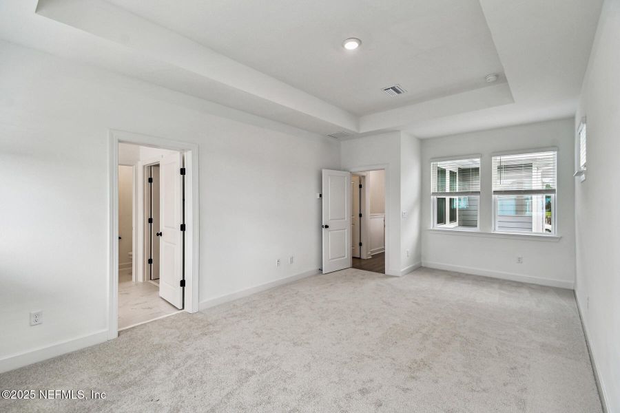 Spacious, unfurnished interior of a new home in Granville at eTown 34', Jacksonville (Image 16).