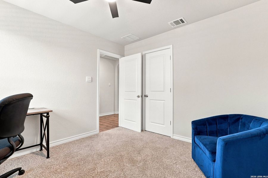 Image 31 of a home in Redbird Ranch.