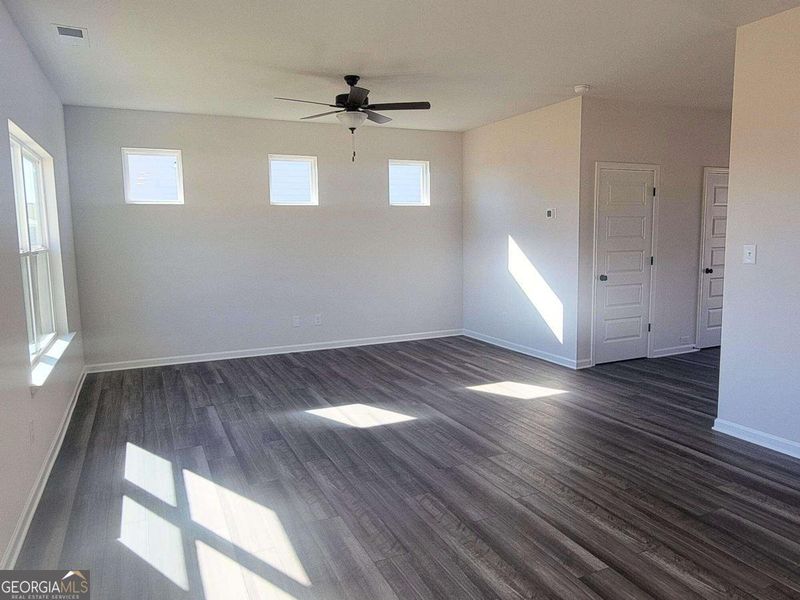 Spacious, unfurnished interior of a new home in Bryson Farms, Byron (Image 20).