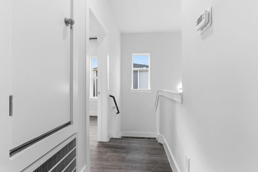 Spacious, unfurnished interior of a new home in , Houston (Image 26).