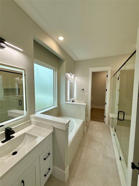 Furnished interior view inside a new home in , Angleton (Image 4).