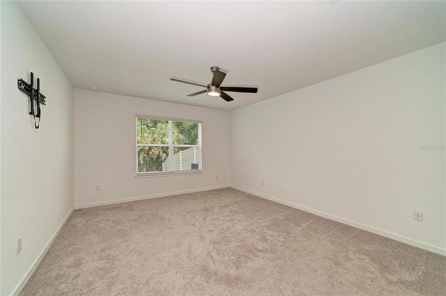 Spacious, unfurnished interior of a new home in Oakfield Lakes, Parrish (Image 36). Spacious, unfurnished interior of a new home in Oakfield Lakes, Parrish (Image 36).