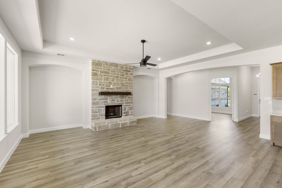 Spacious, unfurnished interior of a new home in Mockingbird Hills - Premiere Series, Joshua (Image 16). Spacious, unfurnished interior of a new home in Mockingbird Hills - Premiere Series, Joshua (Image 16).