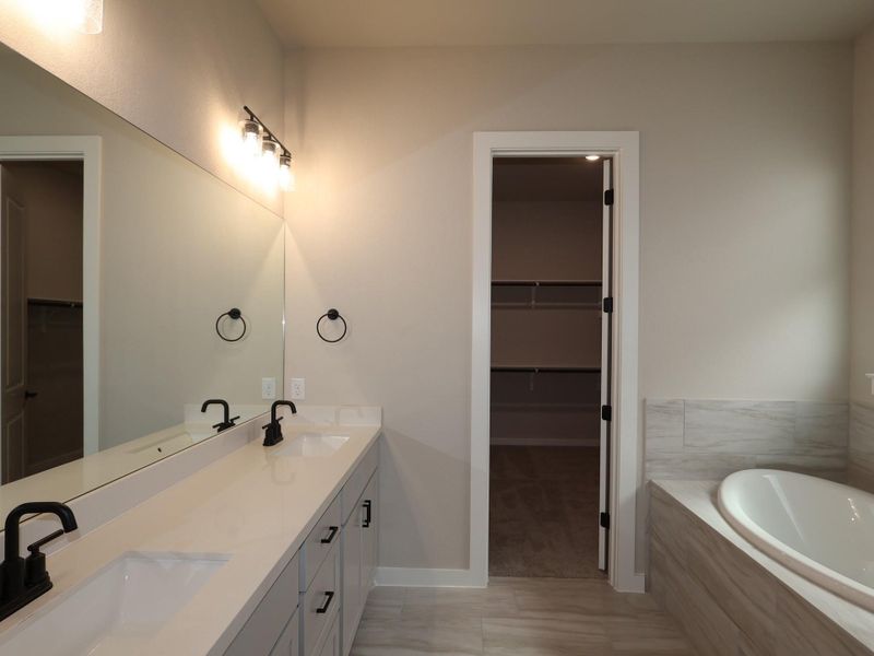 Furnished interior view inside a new home in Edgewood, Leander (Image 9). Furnished interior view inside a new home in Edgewood, Leander (Image 9).