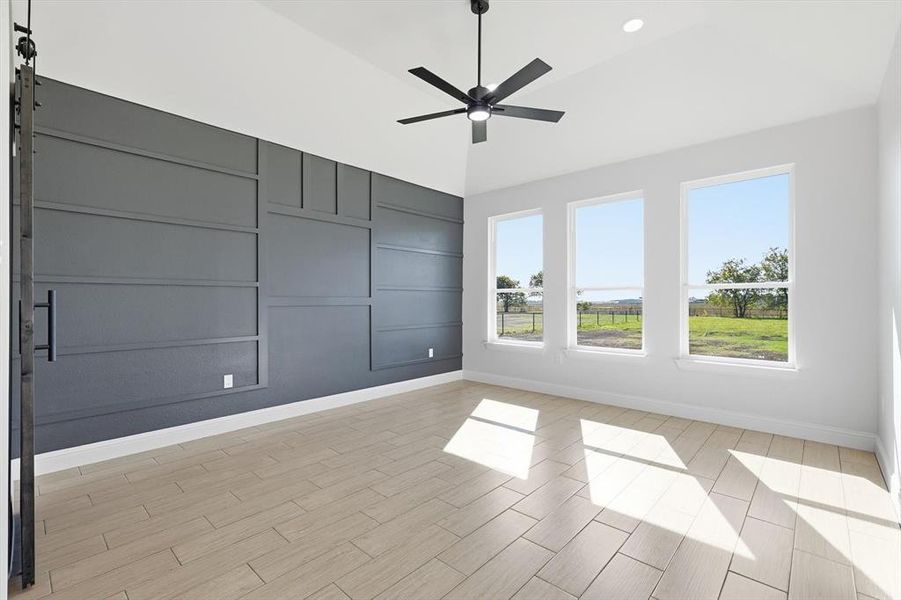 Spacious, unfurnished interior of a new home in , Sanger (Image 19).