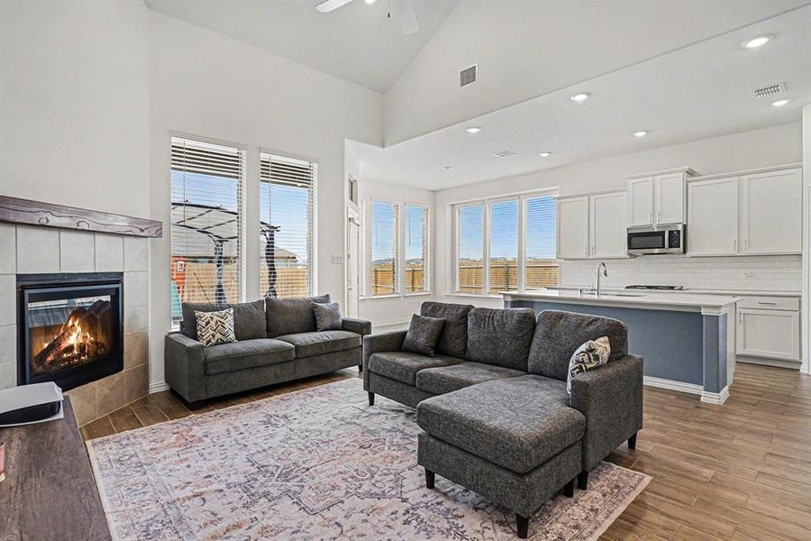 Furnished interior view inside a new home in Northpointe, Fort Worth (Image 10).