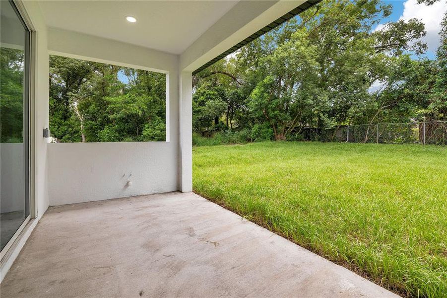 Spacious, unfurnished interior of a new home in , Apopka (Image 20).