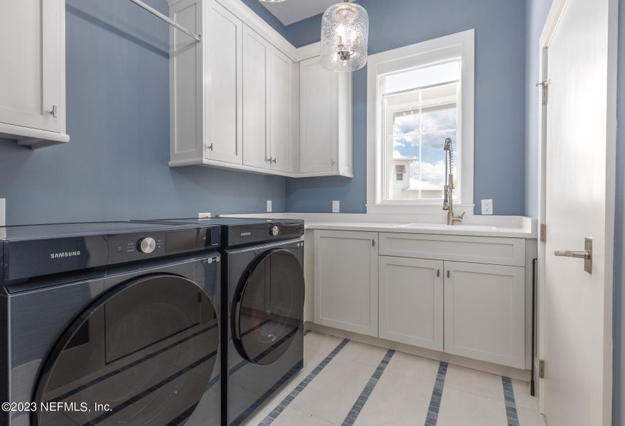 Image 65 of a home in .