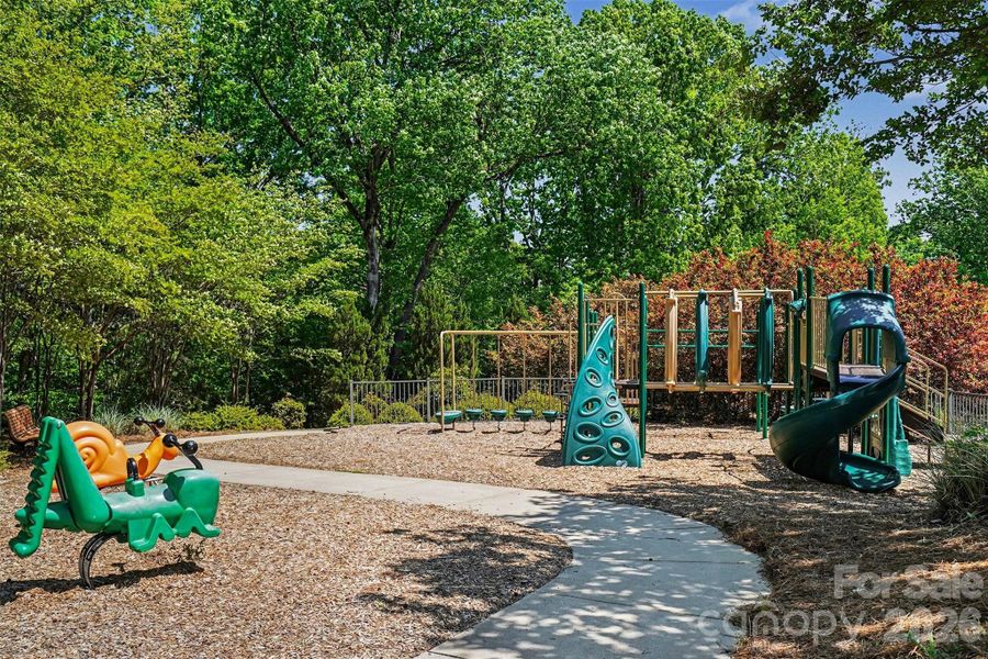 Community amenities in , York (Image 34).