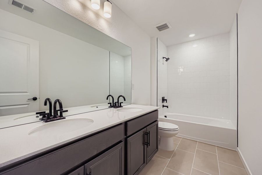 Canyon New Home in Parker, CO.  - Slide 23