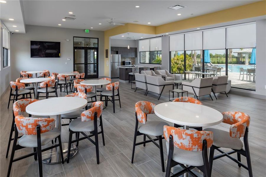 Community amenities in Trinity Lakes, Groveland (Image 20).