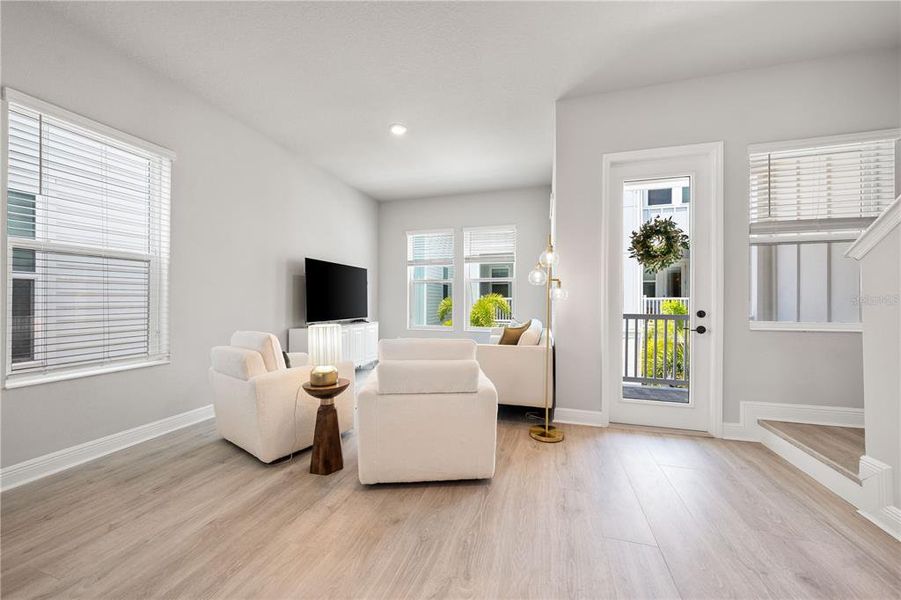 Furnished interior view inside a new home in , Sarasota (Image 38).