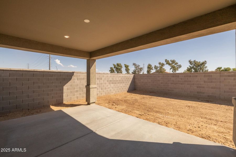 34)BACKYARD 34)BACKYARD