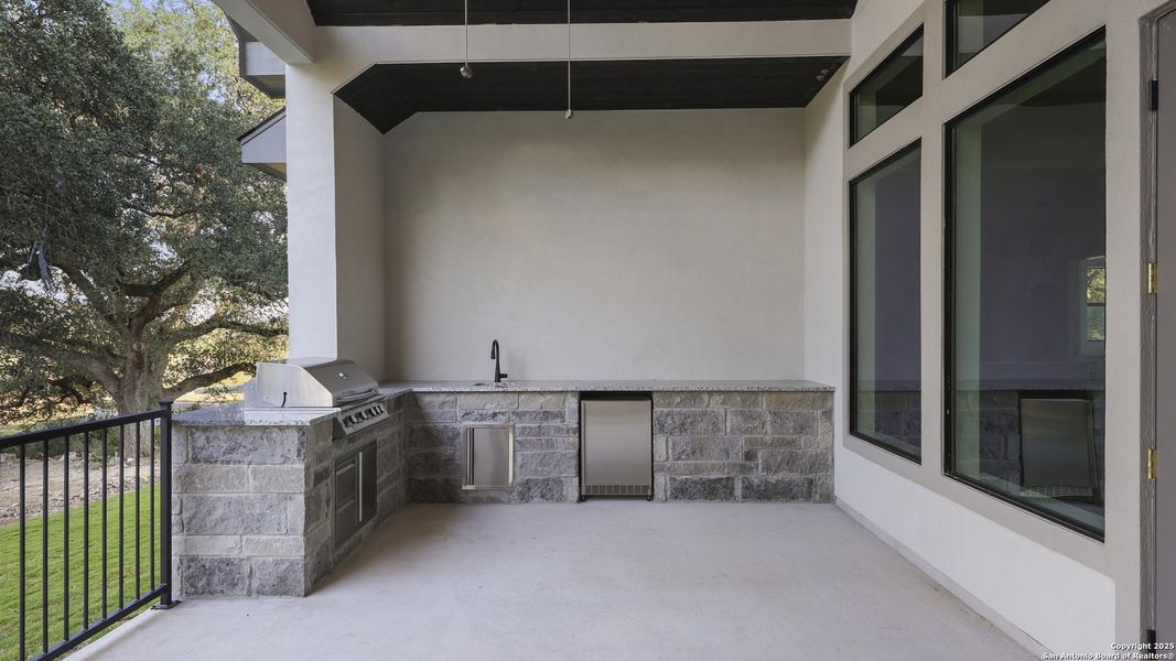 Furnished interior view inside a new home in , New Braunfels (Image 15).