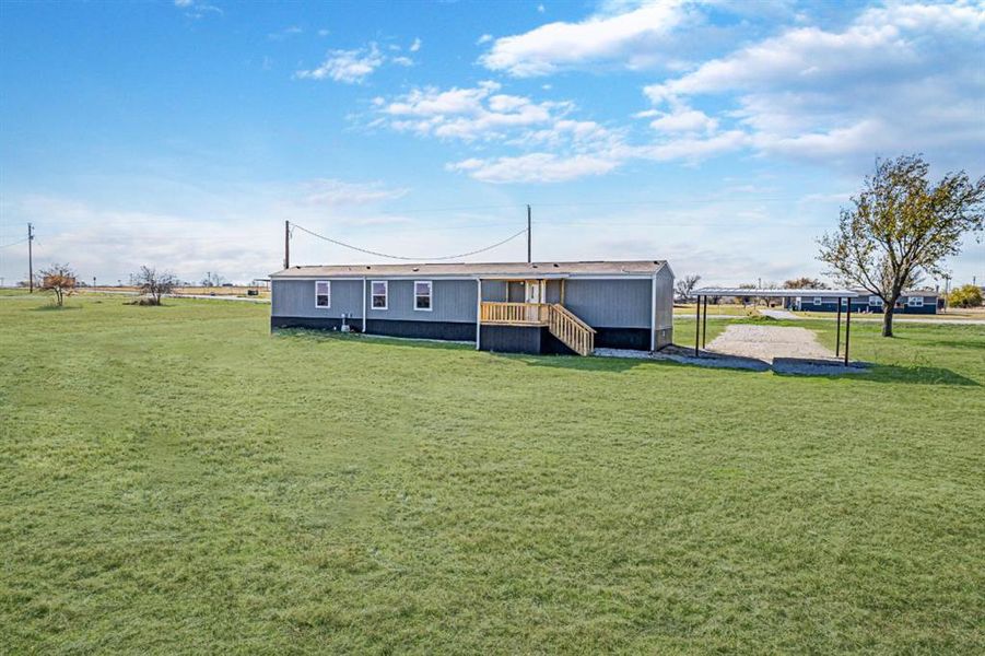 Image 16 of a home in . Image 16 of a home in .