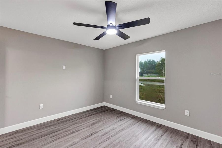 Spacious, unfurnished interior of a new home in , Ocala (Image 29).