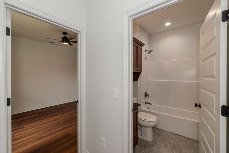 Furnished interior view inside a new home in , Beaumont (Image 9).