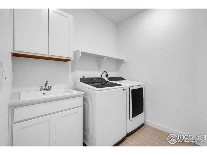 Close-up of interior finishes inside a home in Morgan Hill: The Grand Collection, Erie (Image 17). Close-up of interior finishes inside a home in Morgan Hill: The Grand Collection, Erie (Image 17).