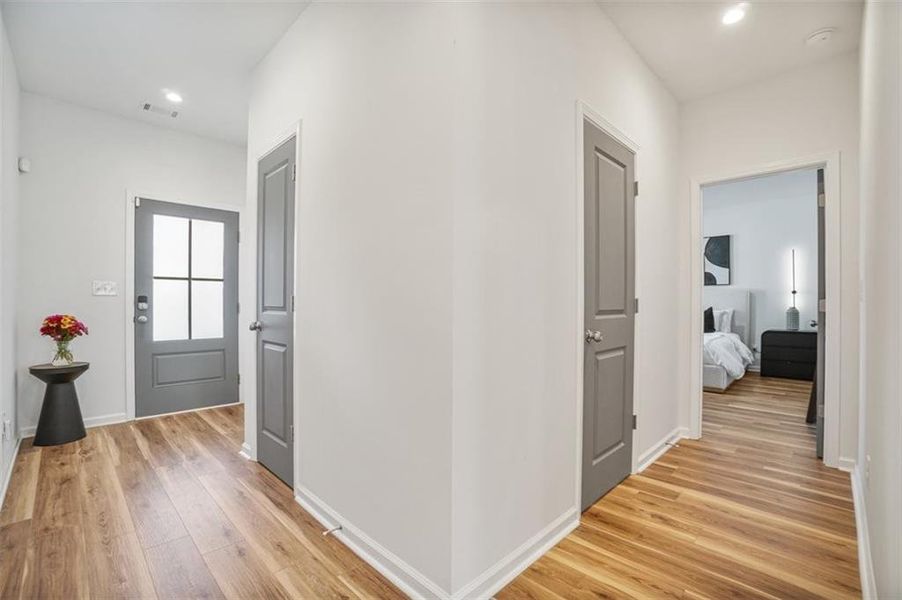 Spacious, unfurnished interior of a new home in , Atlanta (Image 20). Spacious, unfurnished interior of a new home in , Atlanta (Image 20).