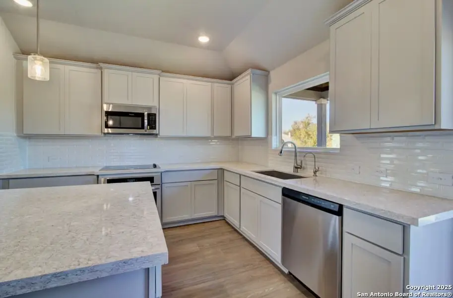 Furnished interior view inside a new home in Casinas at Gruene, New Braunfels (Image 5).