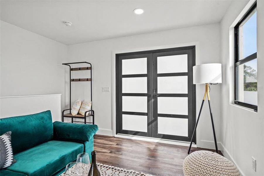 Furnished interior view inside a new home in , Pinellas Park (Image 15).