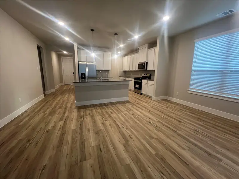 Spacious, unfurnished interior of a new home in Sorella 50s, Tomball (Image 13). Spacious, unfurnished interior of a new home in Sorella 50s, Tomball (Image 13).