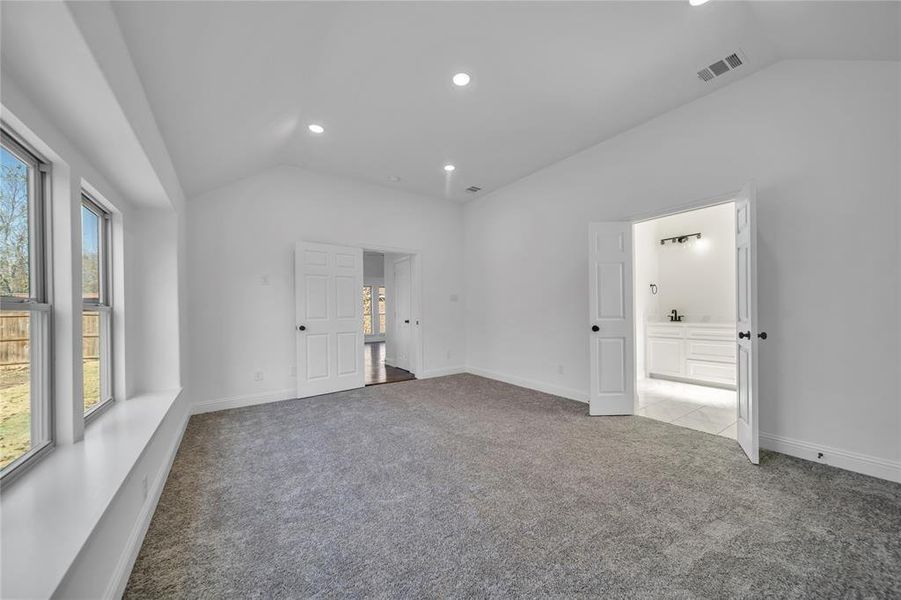 Spacious, unfurnished interior of a new home in , Terrell (Image 17).