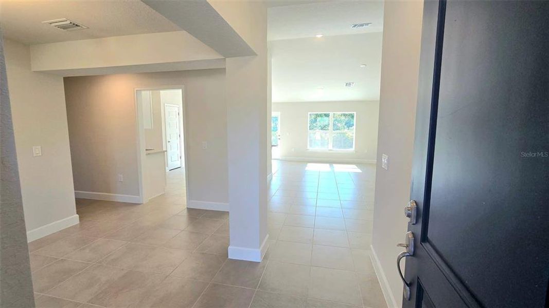Spacious, unfurnished interior of a new home in North Port, North Port (Image 10).