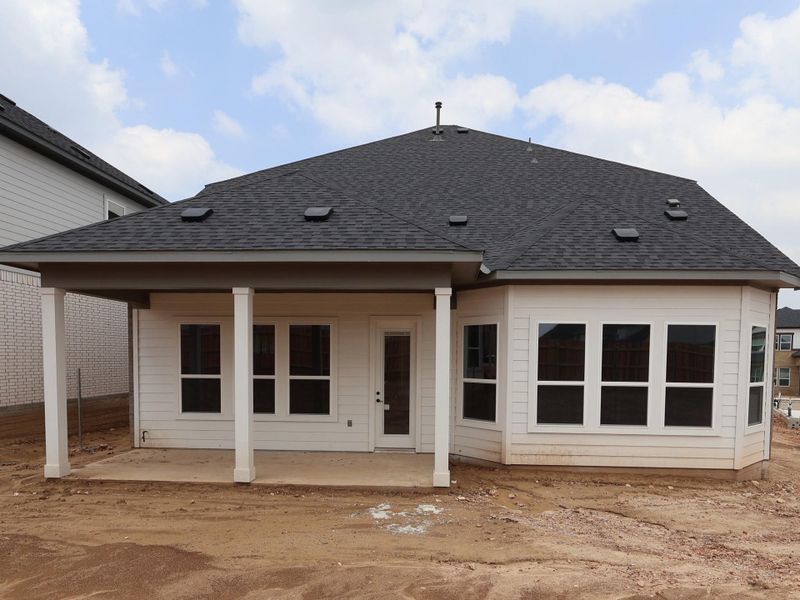 Image 18 of a home in Edgewood.