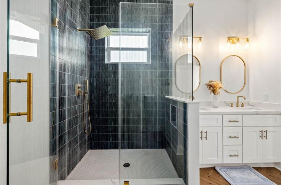 Furnished interior view inside a new home in , Galveston (Image 12).