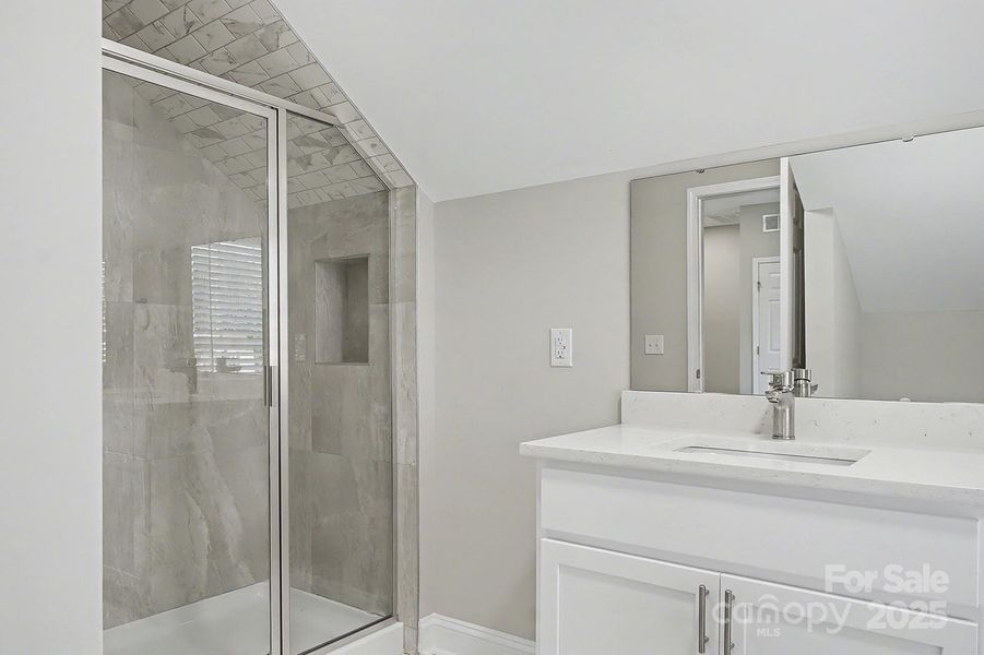 Image 31 of a home in .